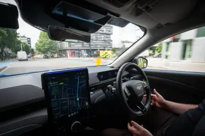 Uber launches UK's first robotaxi fleet in London