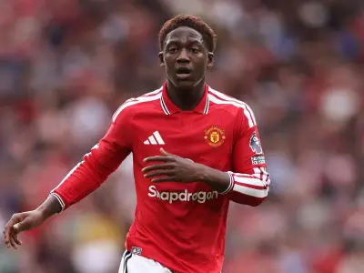 Why Mainoo and Yoro are not in Man Utd's Premier League squad