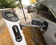 75% of UK's top-selling plug-in hybrids can't use rapid chargers