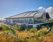 Airport on Réunion island uses natural ventilation to cool terminal