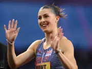 Amy Hunt: 'Medals before men' as Team GB star prioritises track glory