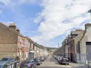 Armed police shoot man in Luton after woman stabbed