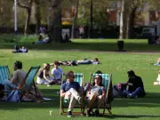 Brits to bask in 27C Indian summer as warm spell to last until October