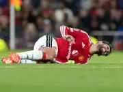 Bruno Fernandes limps out of Old Trafford ahead of Manchester derby