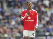 Carrick hails 'dangerous' Shaw-Rashford partnership
