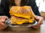 Chilli Cheese Toast: A Spicy Twist on a Classic Snack