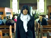 Claudia Winkleman's Traitors Red Gloves Under £30 on Amazon