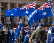 Coalition unveils flag burning ban with up to a year in prison
