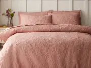 Dunelm's Hani Pinsonic Bedding Set Praised as 'Classy' by Shoppers