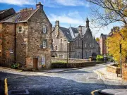 Edinburgh named one of world's most walkable cities for autumn visits