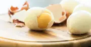 Eggs last longer if stored in one place - but avoid common mistake