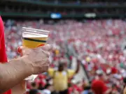 Football Fans Oppose Lifting Alcohol Ban Despite PM's Vow
