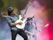 Glastonbury fans face registration deadline for 2027 tickets
