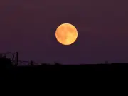 Harvest Moon over Wales: exact time to see it tonight