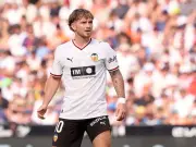 Harvey Elliott faces new Valencia nightmare as Camara drops transfer hint