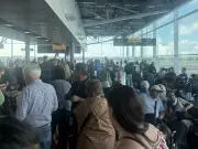 Heathrow flights resume after air traffic control chaos cancels 1,000+ UK flights