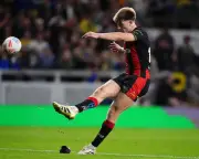Irwin holds nerve to sink Leeds and send Warrington to Grand Final