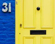Is 3 the most common number in UK street addresses?