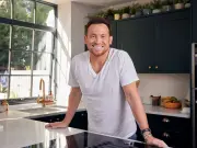 Joe Swash: Money-Savvy Partners Are 'More of a Catch'