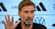 Klopp backs Van Dijk in Dutch press row before Nations League clash