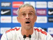 Luis Enrique explains Barcola's Liverpool exit from PSG