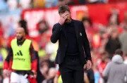 Man United hit by double injury blow as Dorgu returns, Fernandes stays