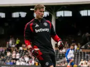 Manchester United appoint Connor King as assistant goalkeeping coach