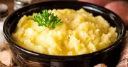 Mashed potatoes tastier with Parmesan rind instead of butter and milk