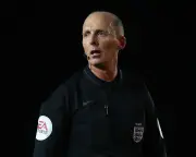 Mike Dean regrets podcast comments but insists he refereed properly