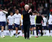 Moyes reveals no contact with Everton owner in 20 months