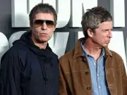 Oasis invite Andy Burnham to join band in SNL Russian scam sketch