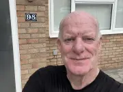 Phil Steele runs Cardiff half-marathon for nephew with spina bifida