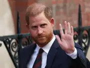 Prince Harry wins new Home Office security review after UK move