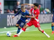 Rangers in talks with PSV's Bajraktarevic as Bouanani nears loan move