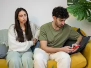 Relationship expert reveals 'number one sign' someone will cheat