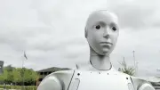 Reporter meets humanoid robot Zomet at Cramlington tech firm