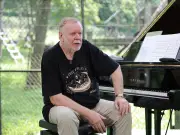 Rick Wakeman plays piano concert for 150 rescued bears in Vietnam