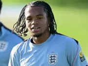 Rio Ngumoha: Iraola helping me 'destroy defenders' for Liverpool