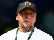 Roberto Carlos says he lost 99% of career earnings