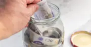 Savings account offers 'unbeatable' 5.3% rate with £150 cashback