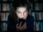 Screen time and doomscrolling stunt kids' language skills, major review finds