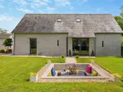 Storm Barn: Luxurious Brecon Beacons Barn Conversion with Black Mountain Views