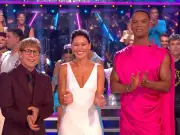 Strictly pro Lauren Oakley defends new hosts after first live show