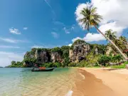 Thailand cuts visa-free stay for UK tourists to 30 days