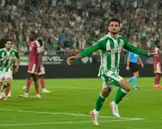 Troy Parrott stuns Real Madrid as Betis win; PSG lose to Monaco
