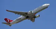 Turkish Airlines flight terror: Passengers scream as plane plunges in storm