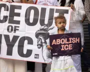 US senators propose limits on ICE arrests and detention