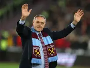 West Ham legend Ludek Miklosko dies aged 64 after cancer battle