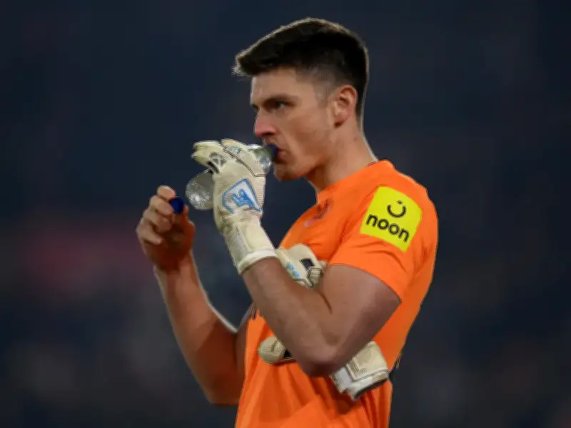 Transfer-listed Pope still one step from Newcastle return