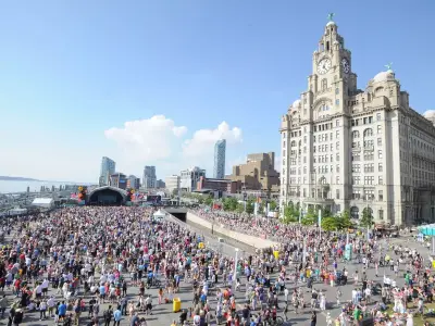 25 Photos Show Liverpool Life in 2016, From Festivals to Football